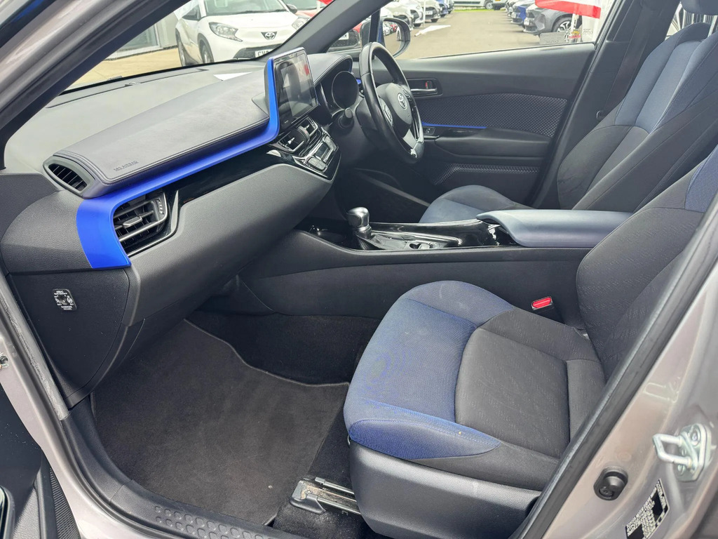 Toyota C-Hr 1.8 Hybrid Excel Cvt Black #14