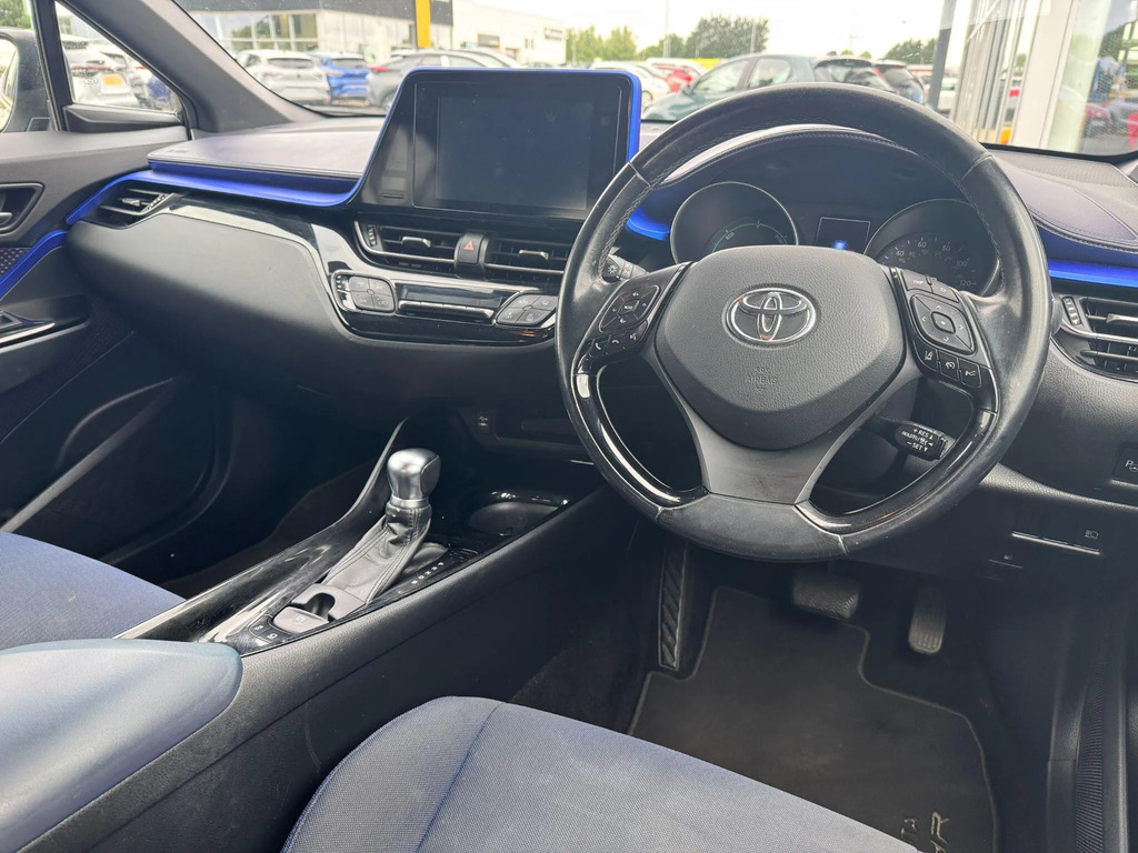 Toyota C-Hr 1.8 Hybrid Excel Cvt Black #16