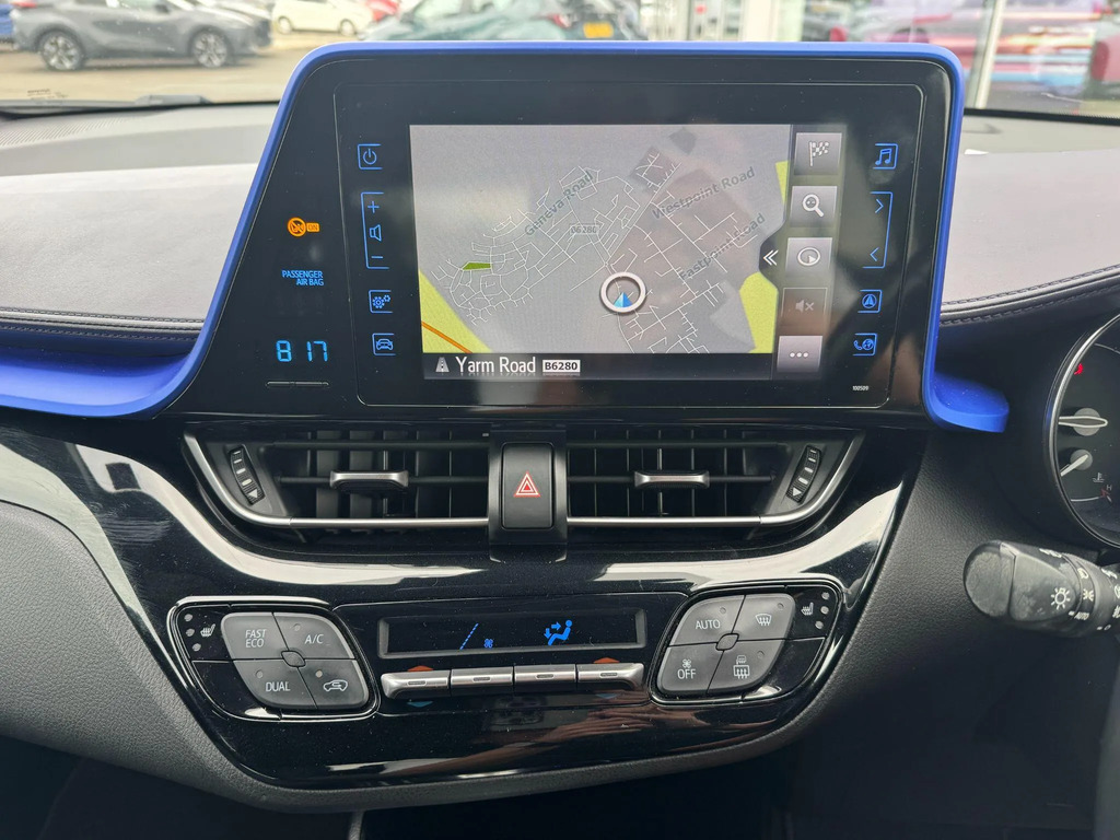 Toyota C-Hr 1.8 Hybrid Excel Cvt Black #19