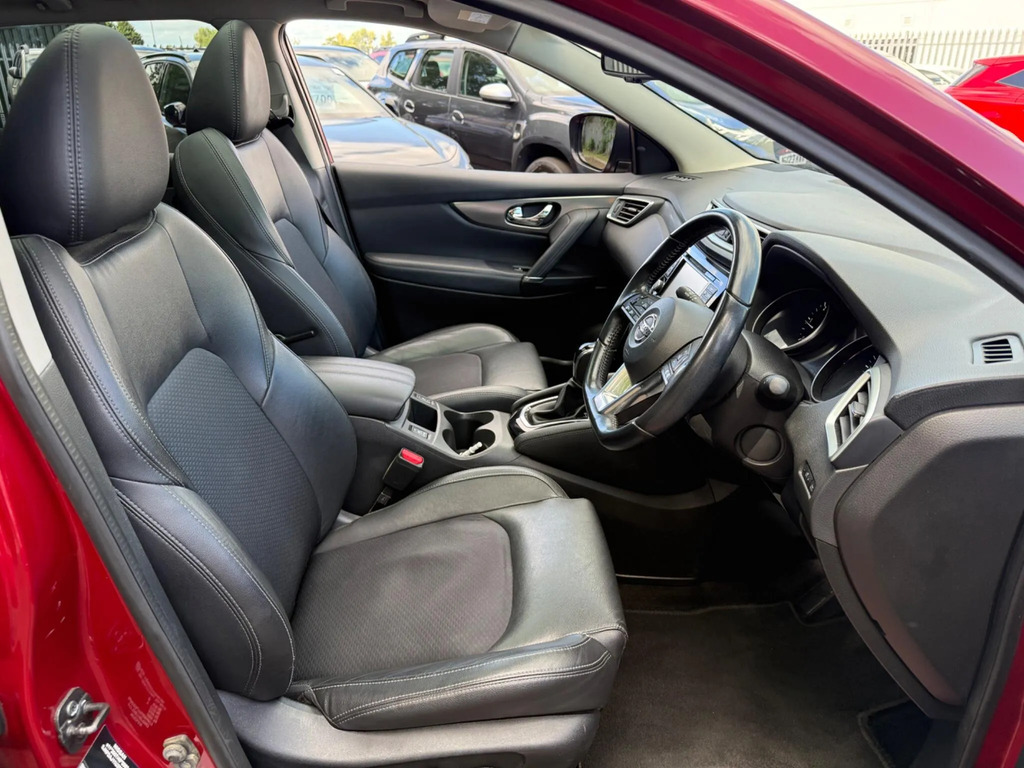 Nissan Qashqai N-connecta Dci Cv White #7