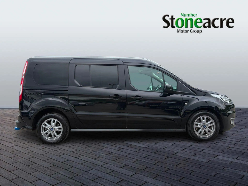 Ford Grand Tourneo Connect 1.5 Ecoblue 120 Titanium #3