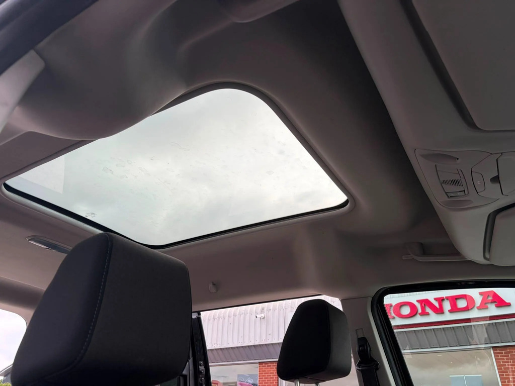 Ford Grand Tourneo Connect 1.5 Ecoblue 120 Titanium #2
