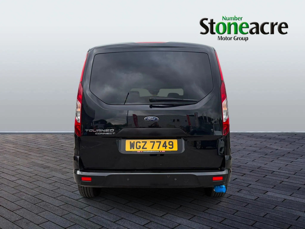 Ford Grand Tourneo Connect 1.5 Ecoblue 120 Titanium #5