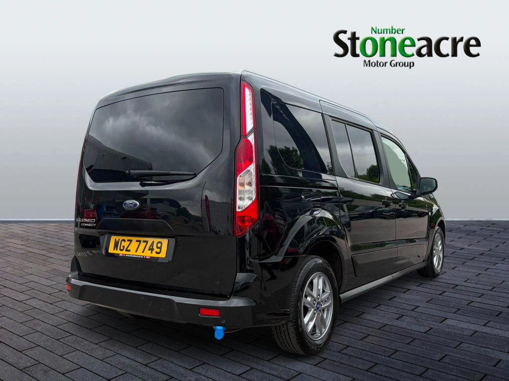 Ford Grand Tourneo Connect 1.5 Ecoblue 120 Titanium #4