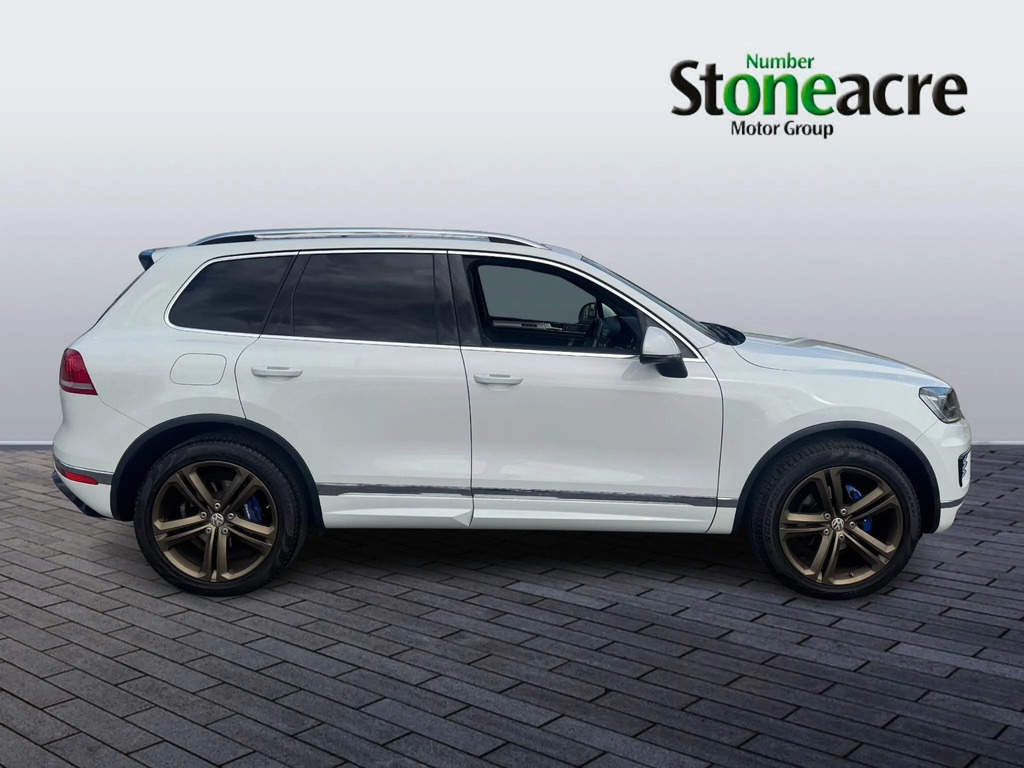 Volkswagen Touareg V6 R-line Tdi Bluemotion Technology White #7