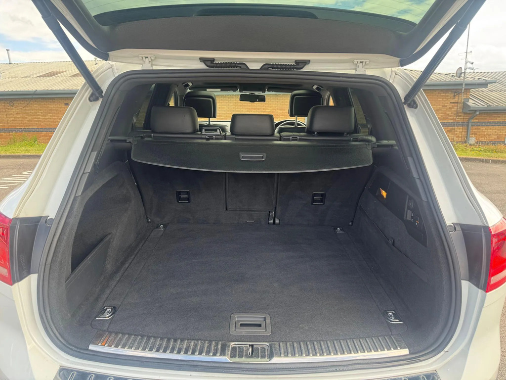 Volkswagen Touareg V6 R-line Tdi Bluemotion Technology White #20