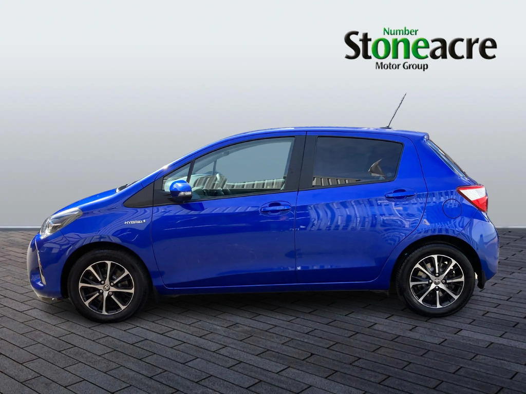 Toyota Yaris 1.5 Vvt-h Icon Tech Hatchback Hybrid E- Blue #5