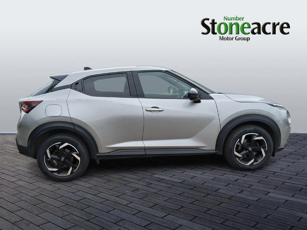 Nissan Juke 1.0 Dig-t N-connecta #2