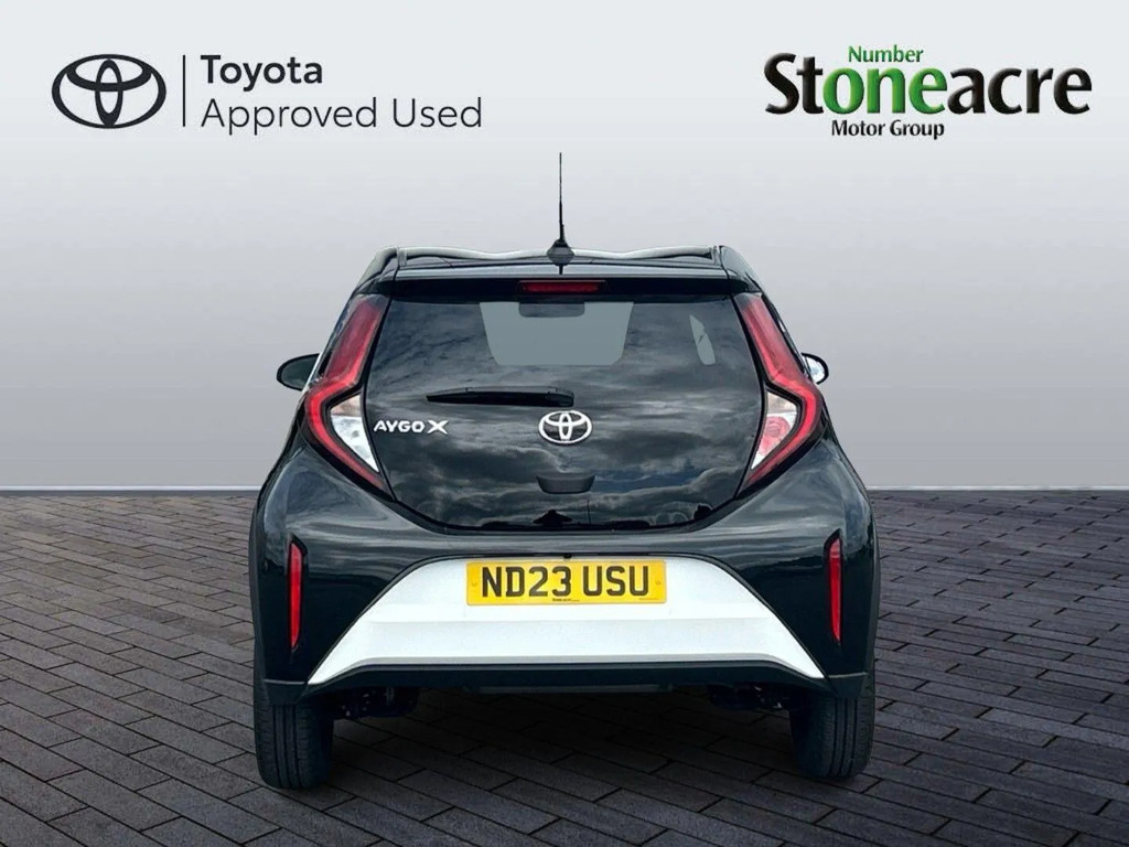 Toyota Aygo X 1.0 Vvt-i Edge #4
