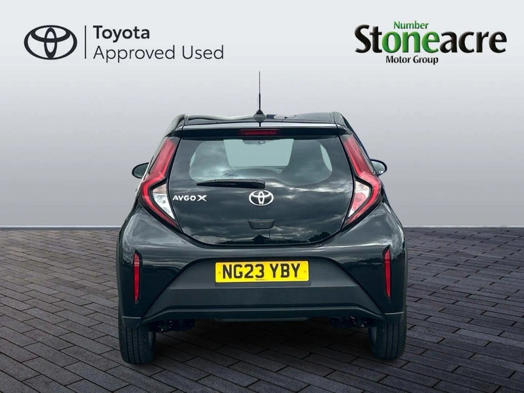 Toyota Aygo X 1.0 Vvt-i Pure #4