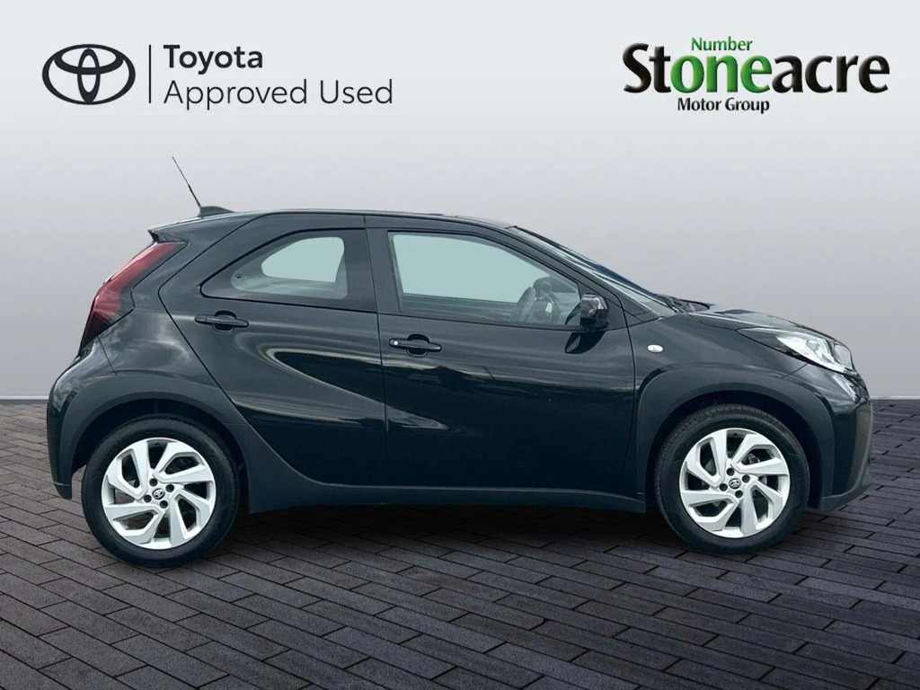 Toyota Aygo X 1.0 Vvt-i Pure #2