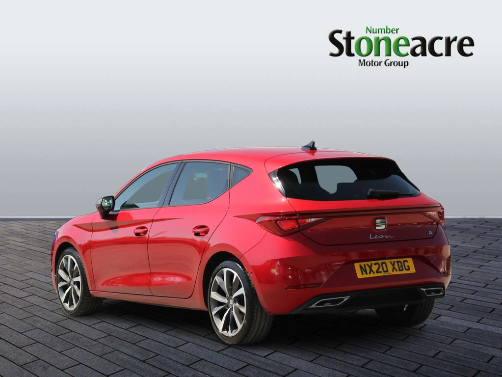 Seat Leon 1.5 Etsi Mhev Fr First Edition Hatchback Petro Red #5