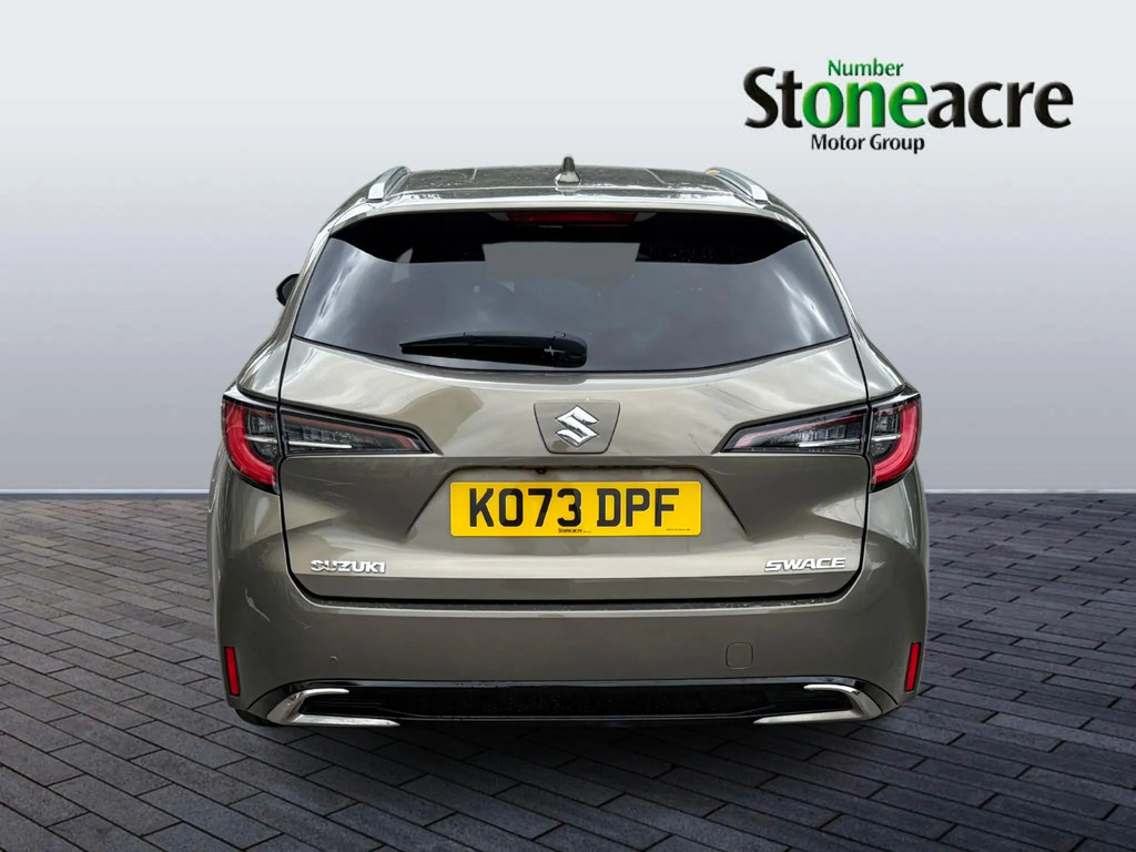 Suzuki Swace 1.8 Hybrid Motion Cvt #4