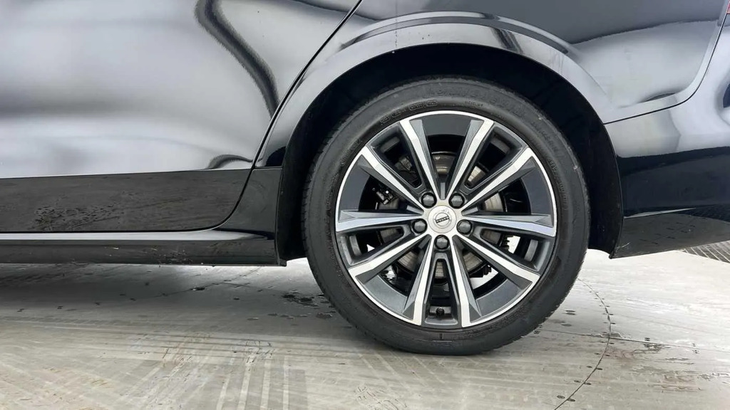 Volvo V60 2.0 B3p Momentum  #3