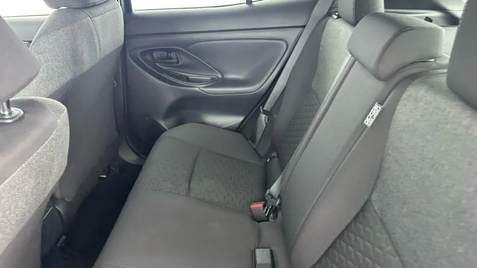 Toyota Yaris Cross Excel #10