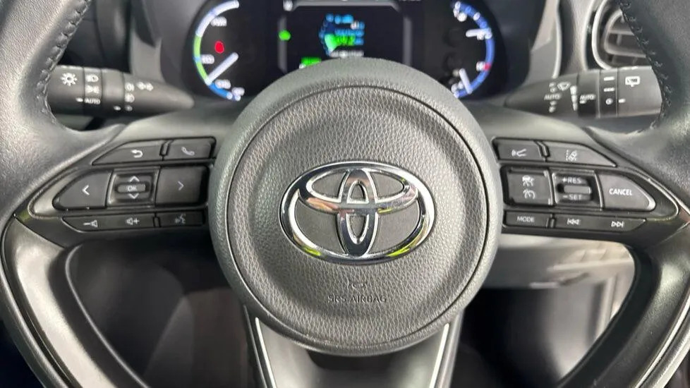 Toyota Yaris Cross Excel #8