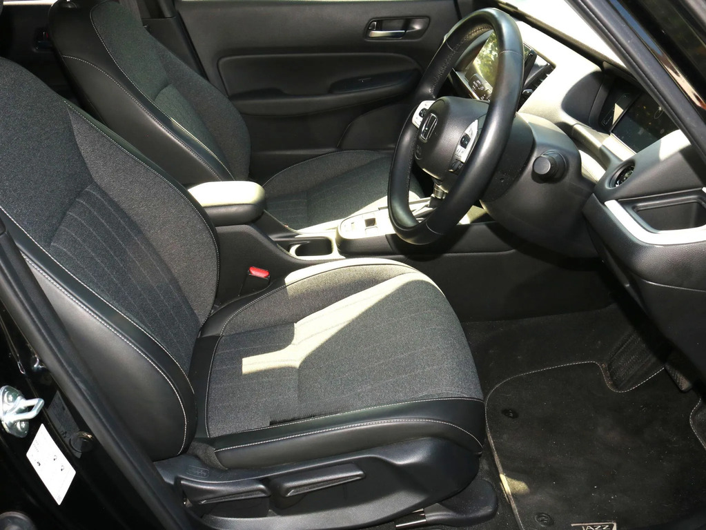 Honda Jazz 1.5 I-mmd Hybrid Advance Sport Ecvt Hatchback White #11