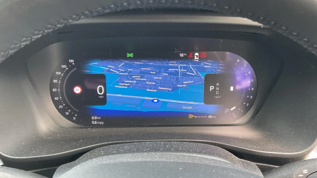 Volvo XC40 1.5H T5 Twin Engine Recharge 10.7Kwh R-design Suv Red #11