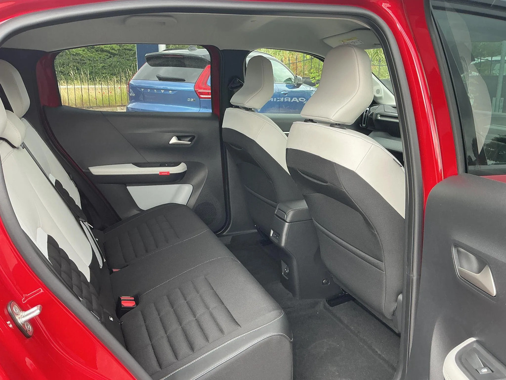 Citroen C3 Aircross 1.2 Hybrid 145 Max E-dcs6 2025 White #11