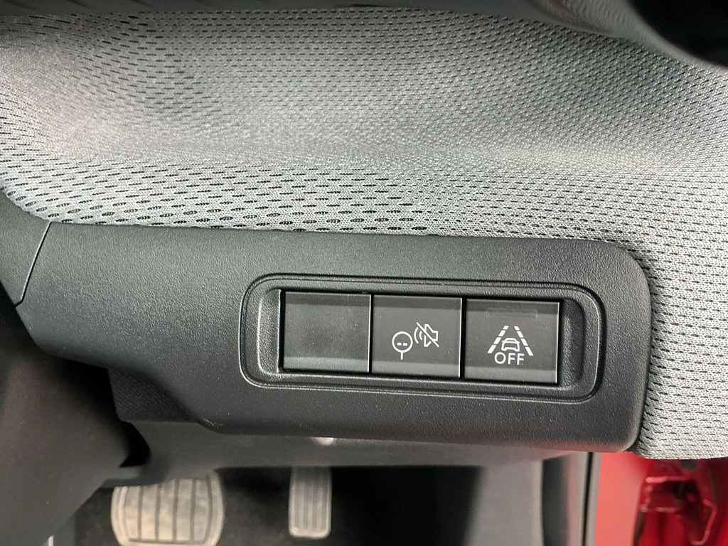 Citroen C3 Aircross 1.2 Hybrid 145 Max E-dcs6 2025 White #13