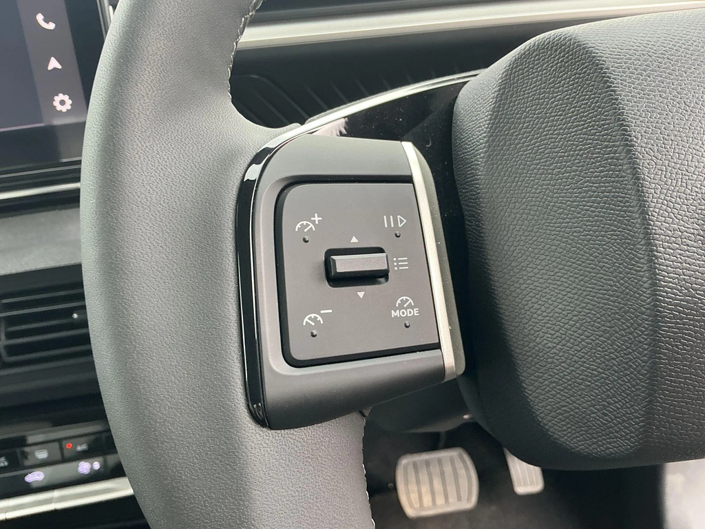 Citroen C3 Aircross 1.2 Hybrid 145 Max E-dcs6 2025 White #12
