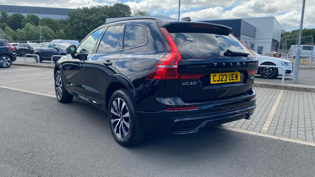 Volvo XC60 Plus Dark B4 Awd Mild Hybrid #4