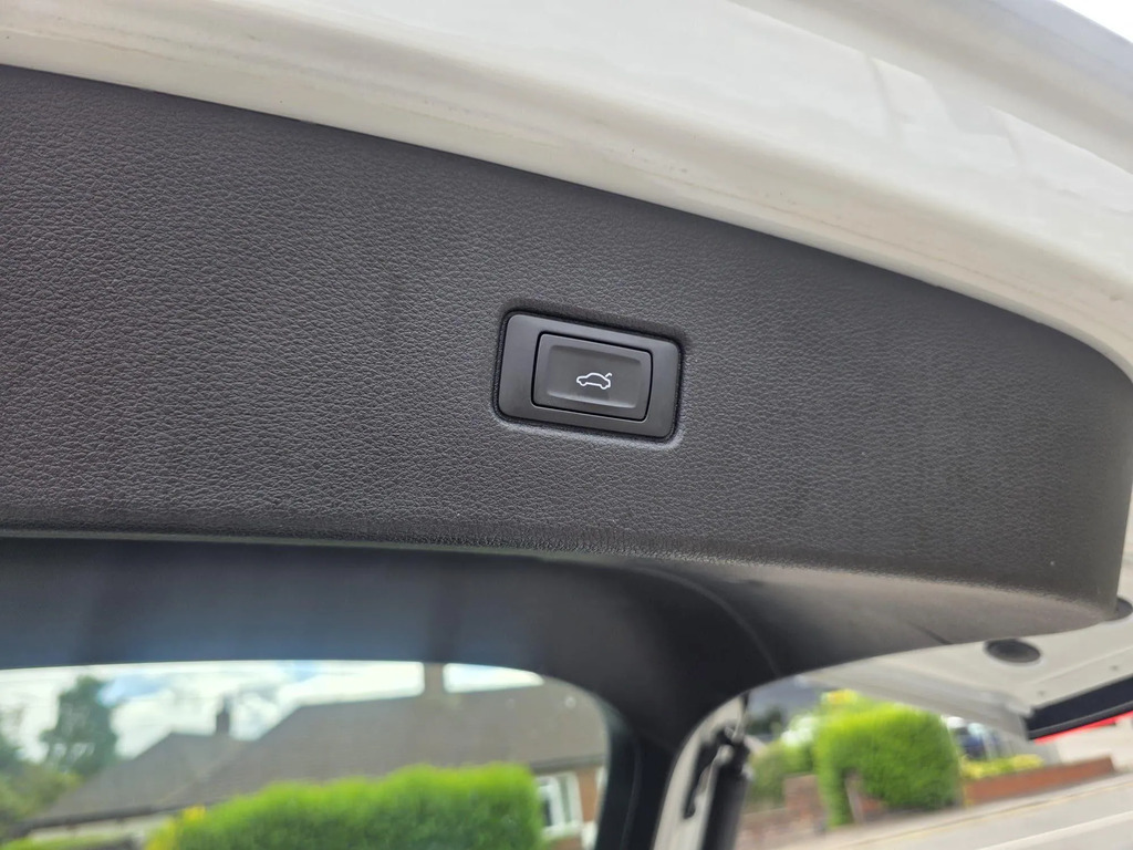 Audi Q5 45 Tfsi Quattro Sport S Tronic Black #28