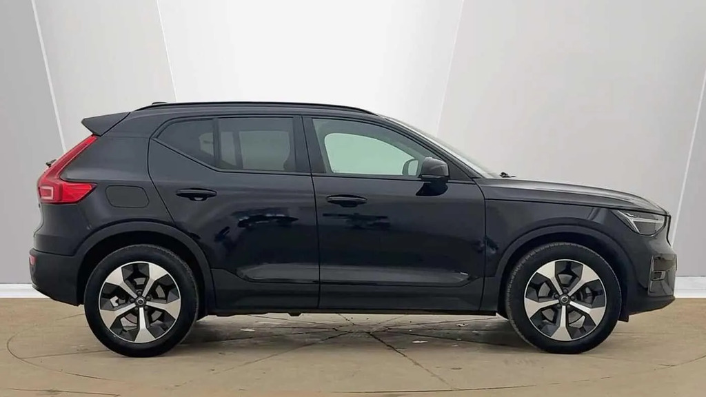 Volvo XC40 2.0 B4p Ultimate Dark  #2