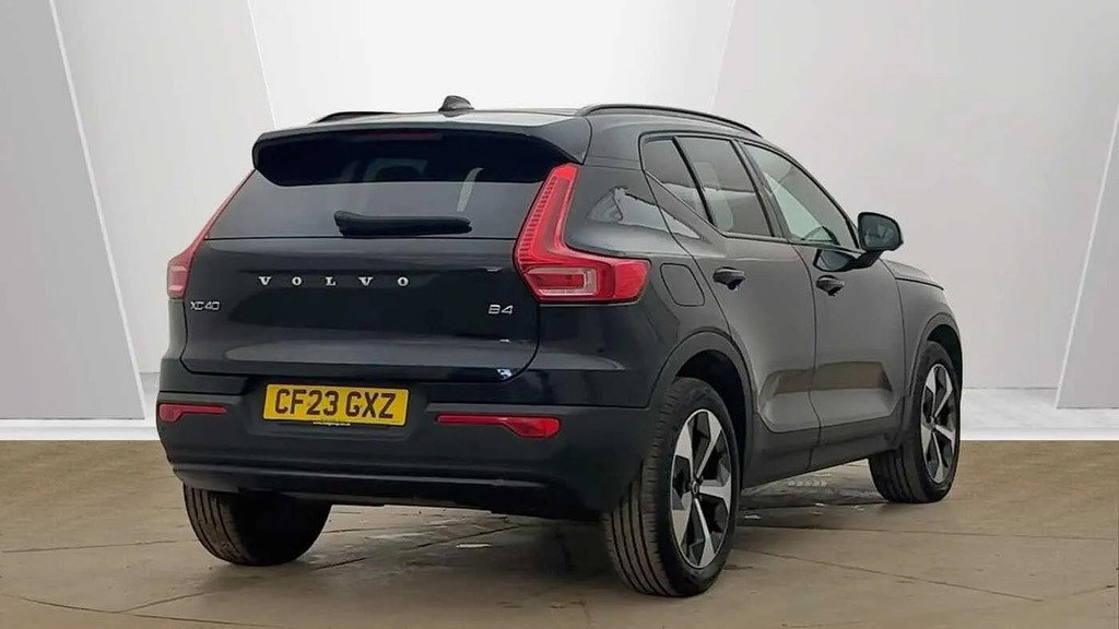 Volvo XC40 2.0 B4p Ultimate Dark  #3
