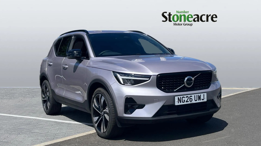 Volvo XC40 2.0 B3p Plus Dark 