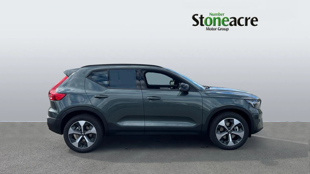 Volvo XC40 2.0 B3p Plus Dark  #3