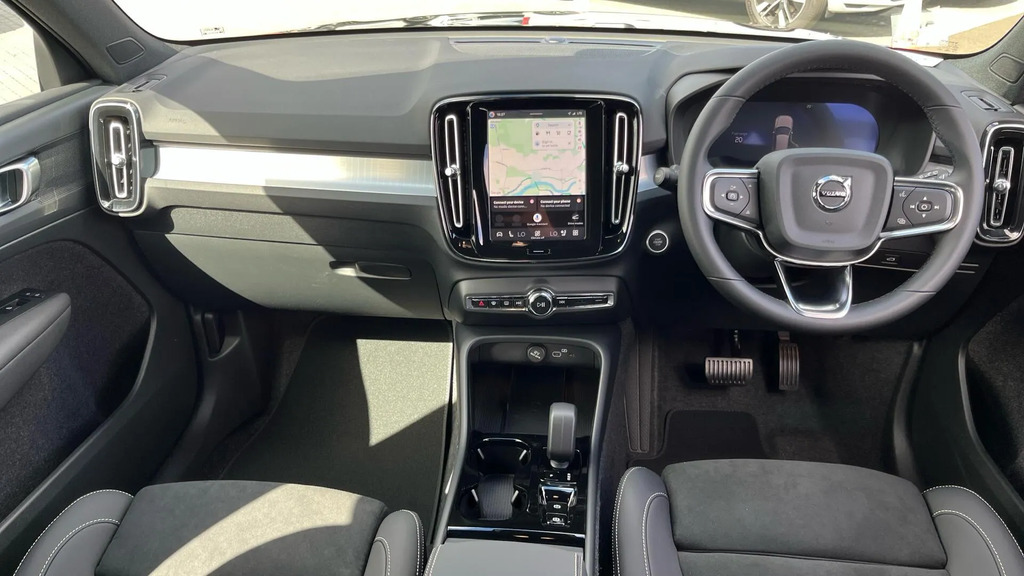 Volvo XC40 2.0 B3p Plus Dark  #5