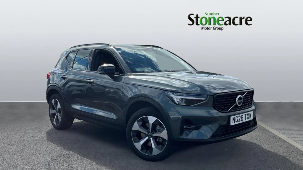 Volvo XC40 2.0 B3p Plus Dark 