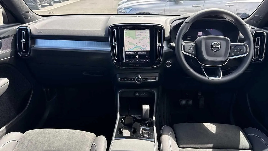 Volvo XC40 2.0 B3p Plus Dark  #4
