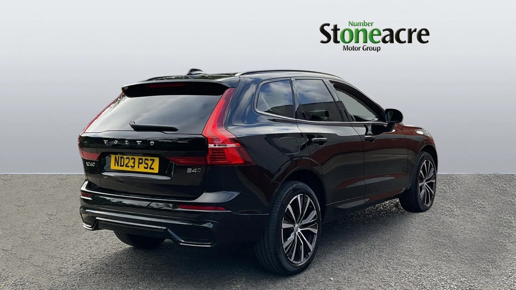 Volvo XC60 Plus Dark B4 Awd Mild Hybrid #2
