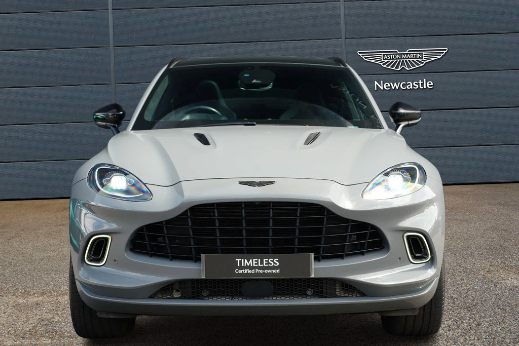 Aston Martin DBX V8 550 #3