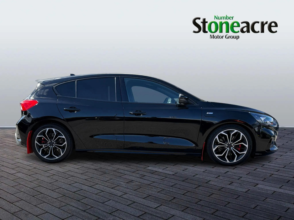 Ford Focus 2.0 Ecoblue St-line X Euro 6 Ss Black #2