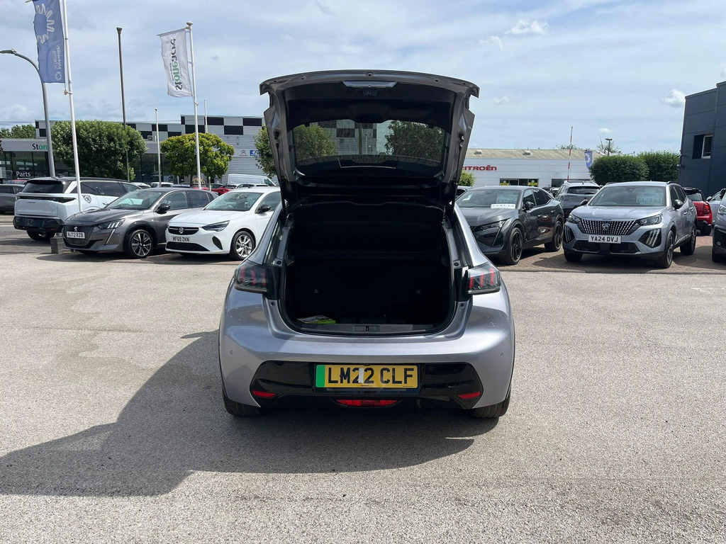 Peugeot e-208 100Kw Allure Premium 50Kwh Yellow #9