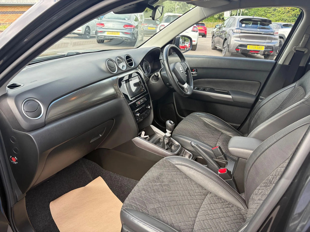 Suzuki Vitara 1.4 Boosterjet Mhev Sz5 Suv Hybrid Yellow #20
