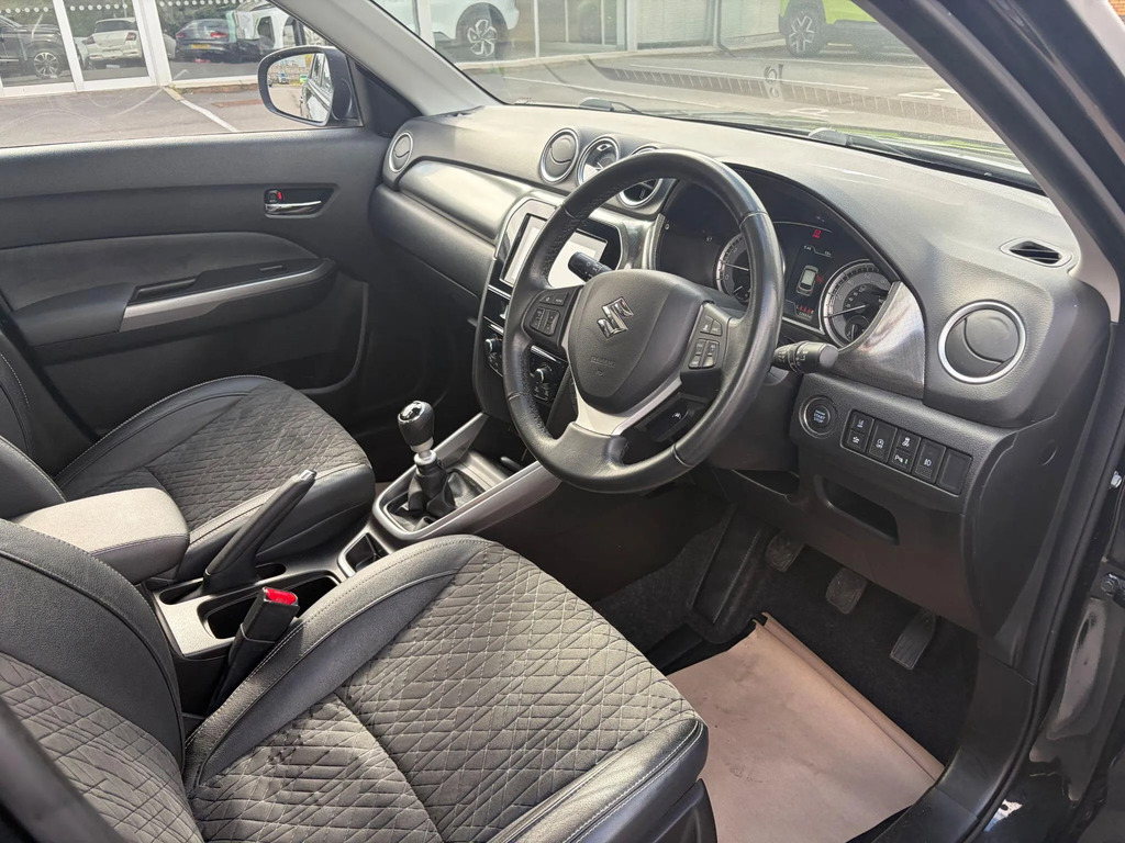 Suzuki Vitara 1.4 Boosterjet Mhev Sz5 Suv Hybrid Yellow #22