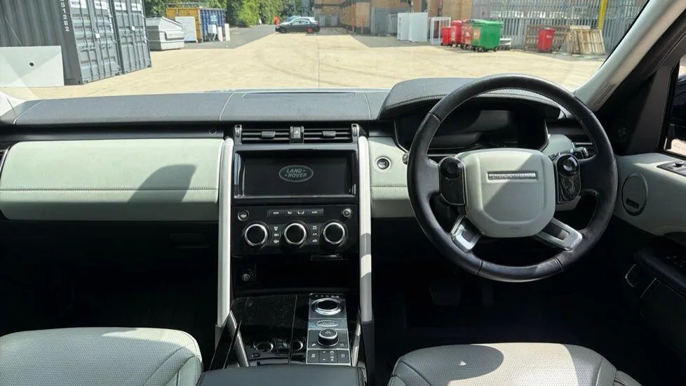 Land Rover Discovery 3.0 Sd V6 Hse Lcv 4Wd Euro 6 Ss Silver #7