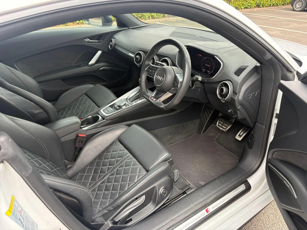 Audi TTS 2.0 Tfsi Black Edition S Tronic Quattro Euro 6 S White #9