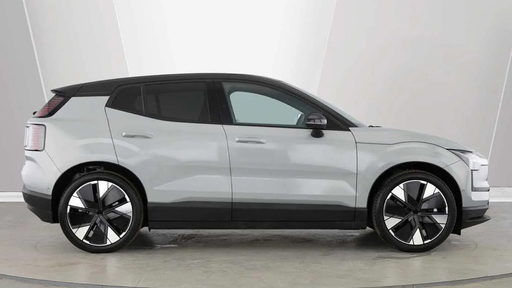Volvo EX30 315Kw Twin Motor Performance Ultra 69Kwh  #2