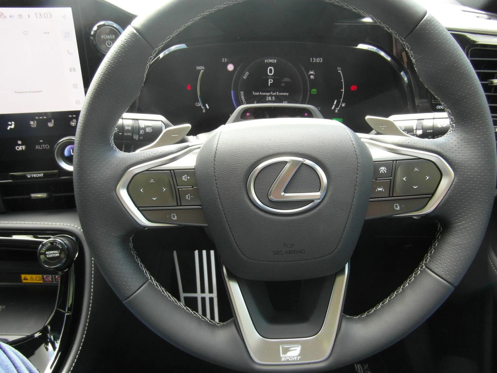 Lexus NX 2.5 450H 18.1Kwh Takumi Suv Plug-in Hy White #34