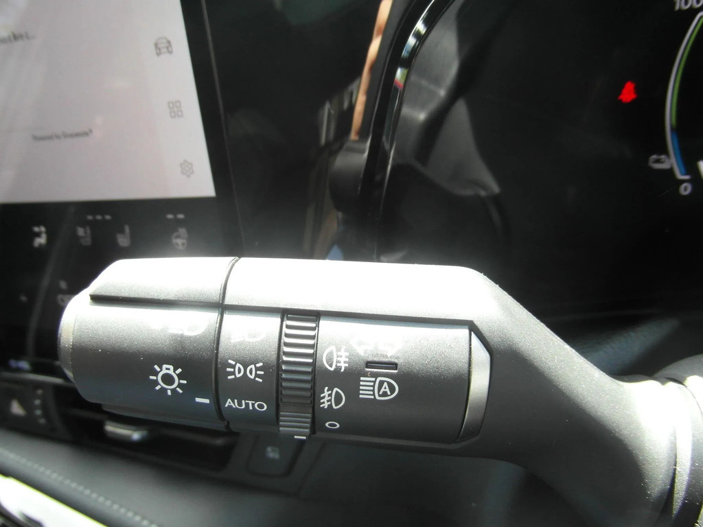 Lexus NX 2.5 450H 18.1Kwh Takumi Suv Plug-in Hy White #21