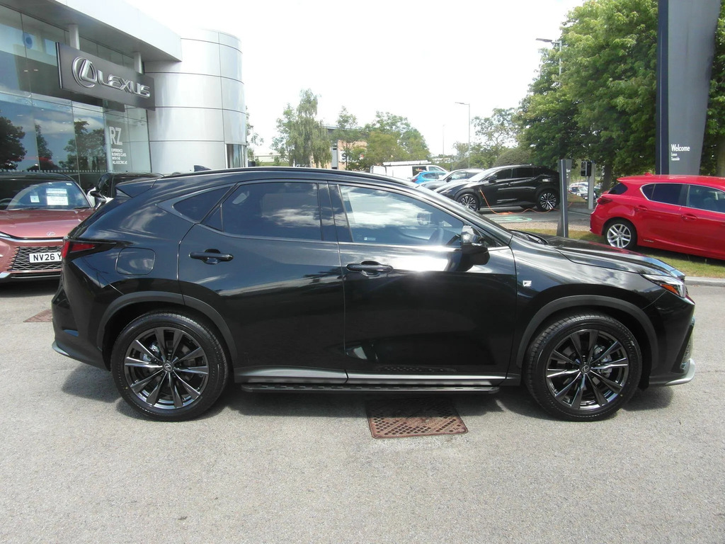 Lexus NX 2.5 450H 18.1Kwh Takumi Suv Plug-in Hy White #7