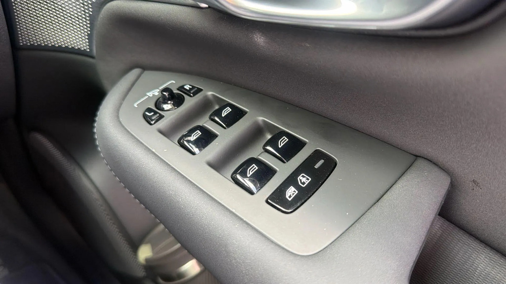 Volvo XC90 B5 Ultra, Awd Mild Hybrid, Bright, 7 Seats Blue #17