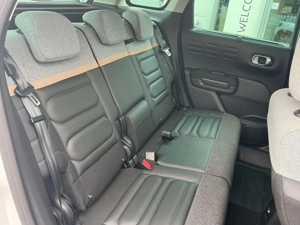 Citroen C3 Aircross 1.2 Puretech 110 Shine Black #21