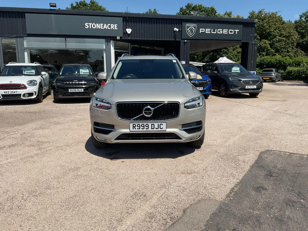 Volvo XC90 Momentum D5 Powerpulse Awd #2