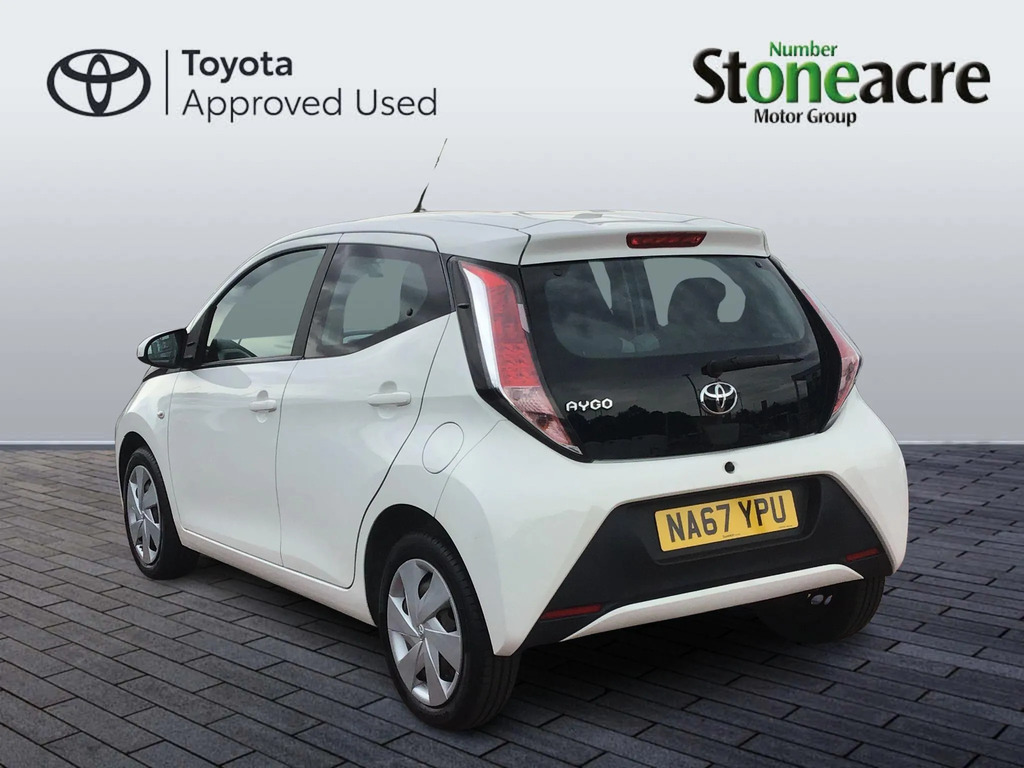 Toyota Aygo 1.0 Vvt-i X-play Hatchback Euro #4